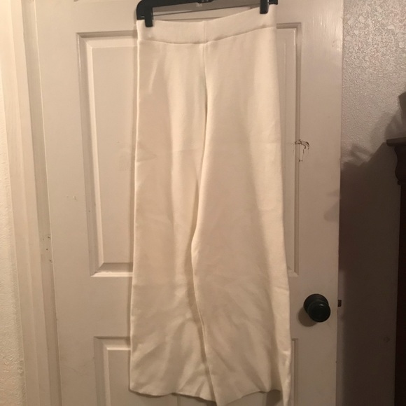 Zara Pants - Zara bottoms